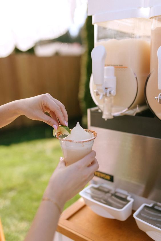 Slushie Machine