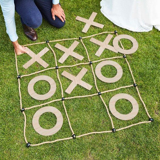 Giant Naughts & Crosses (Tic Tac Toe)