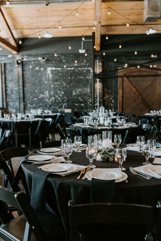 Linen - Rectangle Tables